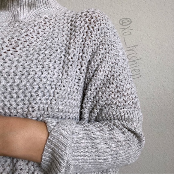 LOFT | Grey mock neck chunky knit sweater S - Picture 4 of 15